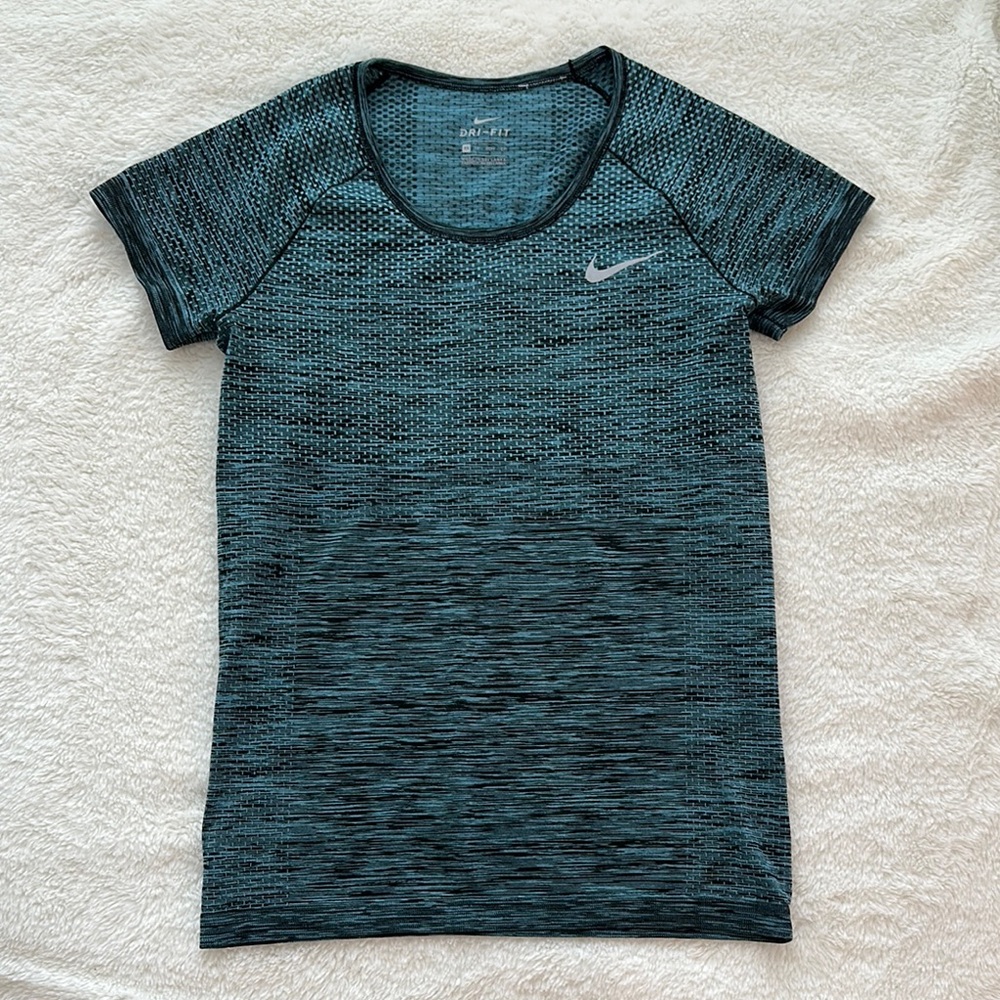 Nike Dri-Fit Athletic Top Short Sleeve T-shirt - XS